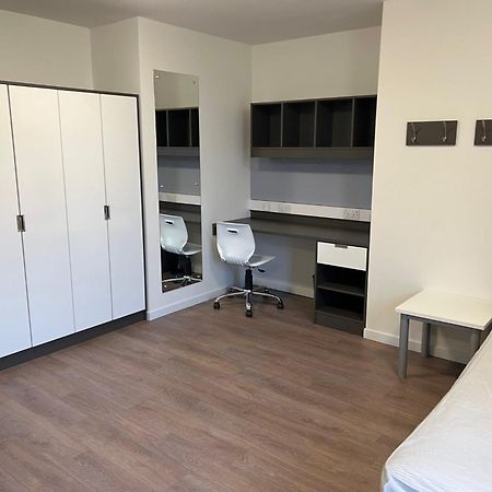 Pittville Student Village In Cheltenham เชลเทนแฮม ภายนอก รูปภาพ