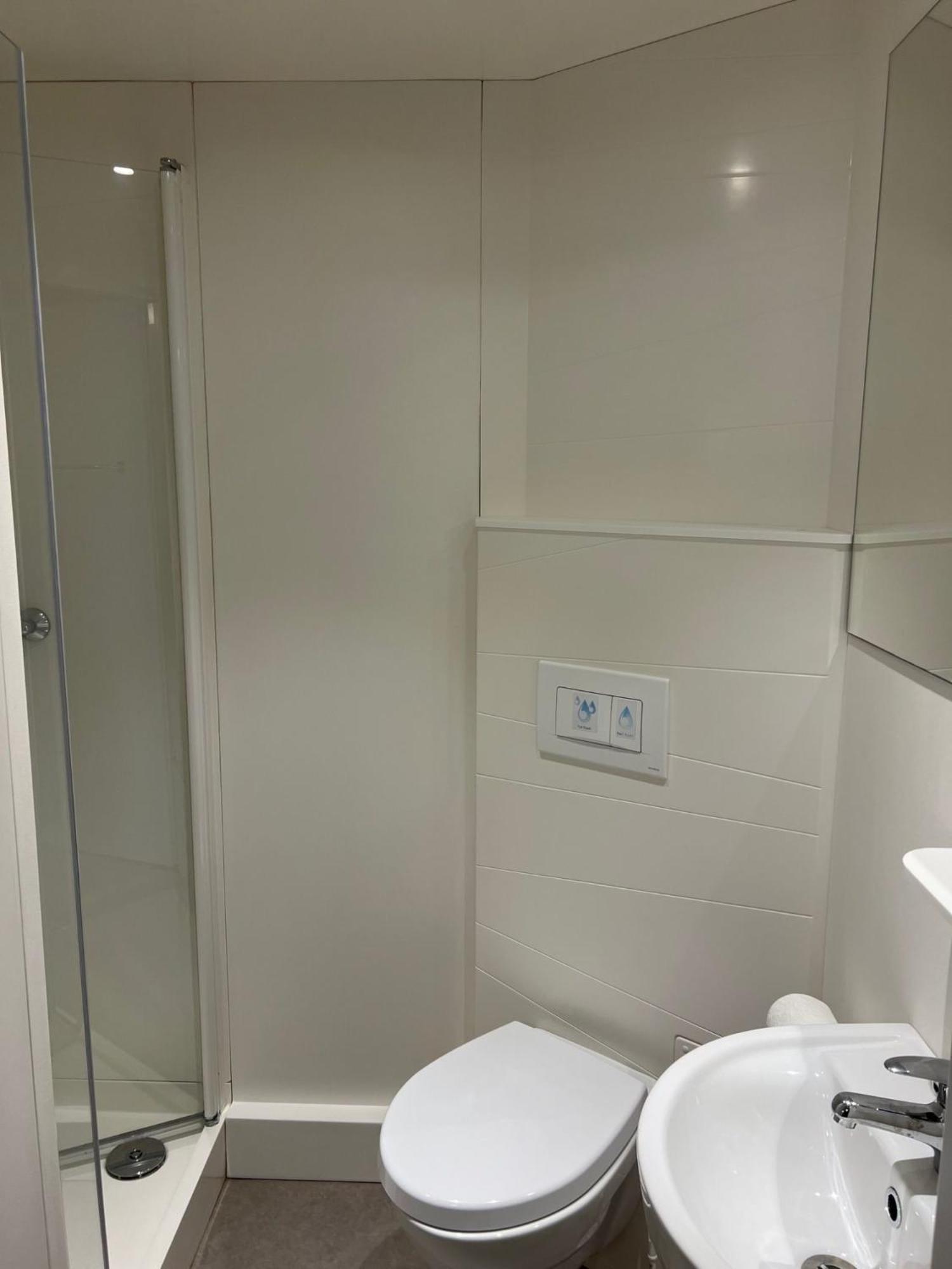 Pittville Student Village In Cheltenham เชลเทนแฮม ภายนอก รูปภาพ