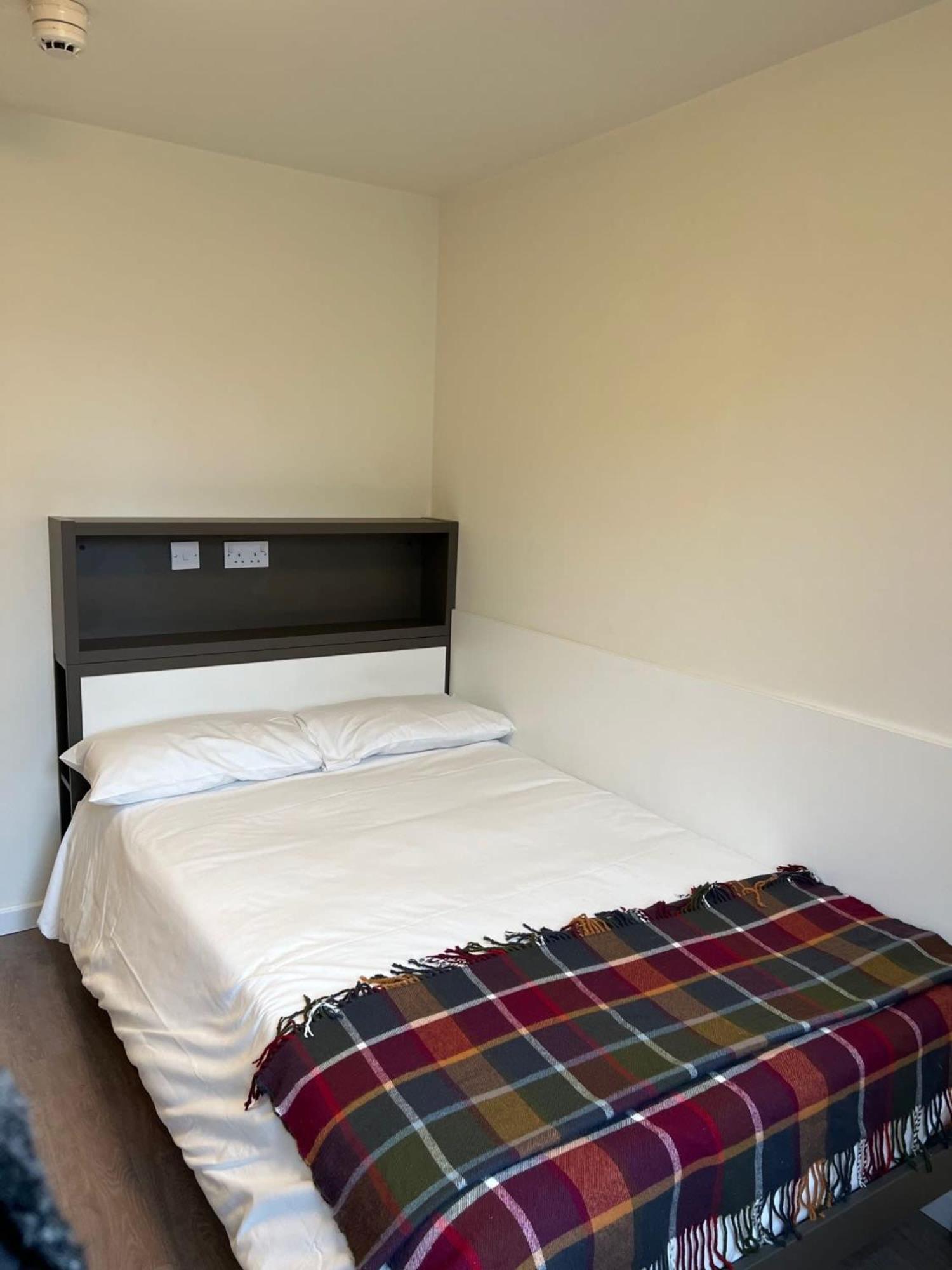 Pittville Student Village In Cheltenham เชลเทนแฮม ภายนอก รูปภาพ